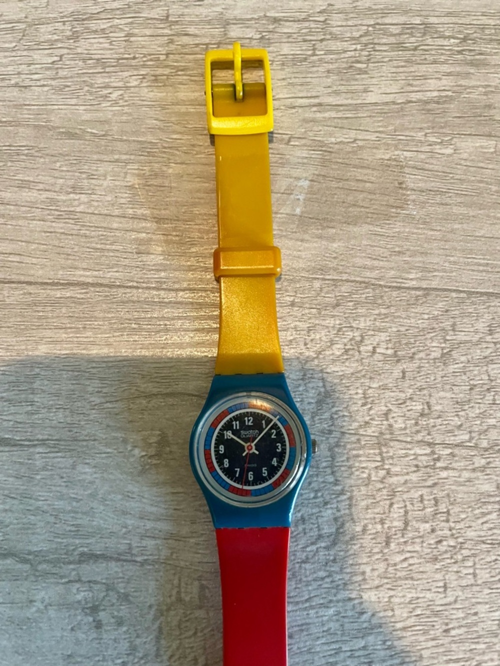 Vintage Swatch Tri-Color Racer LS102 Watch - Picture 4 of 7